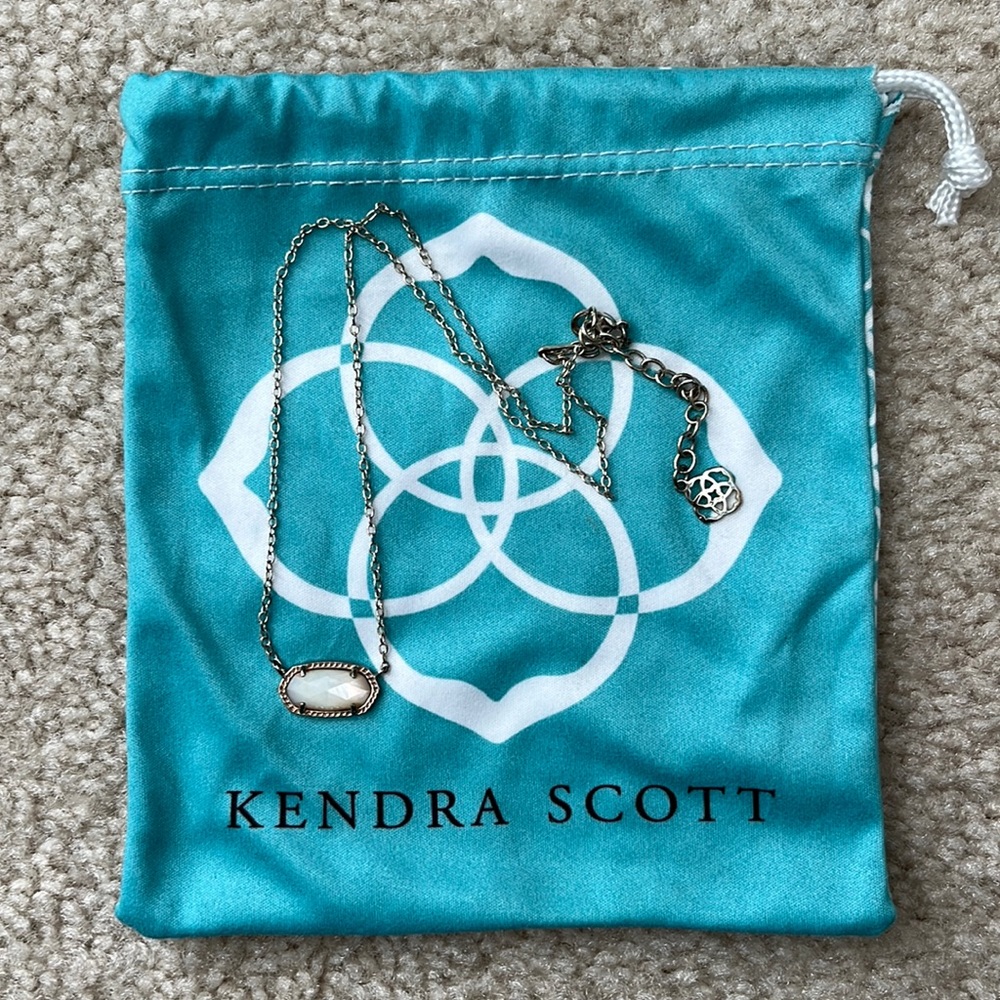 Kendra Scott Necklace